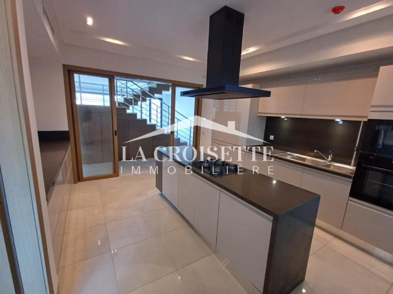 Duplex s 3 avec terrasse mdv0179