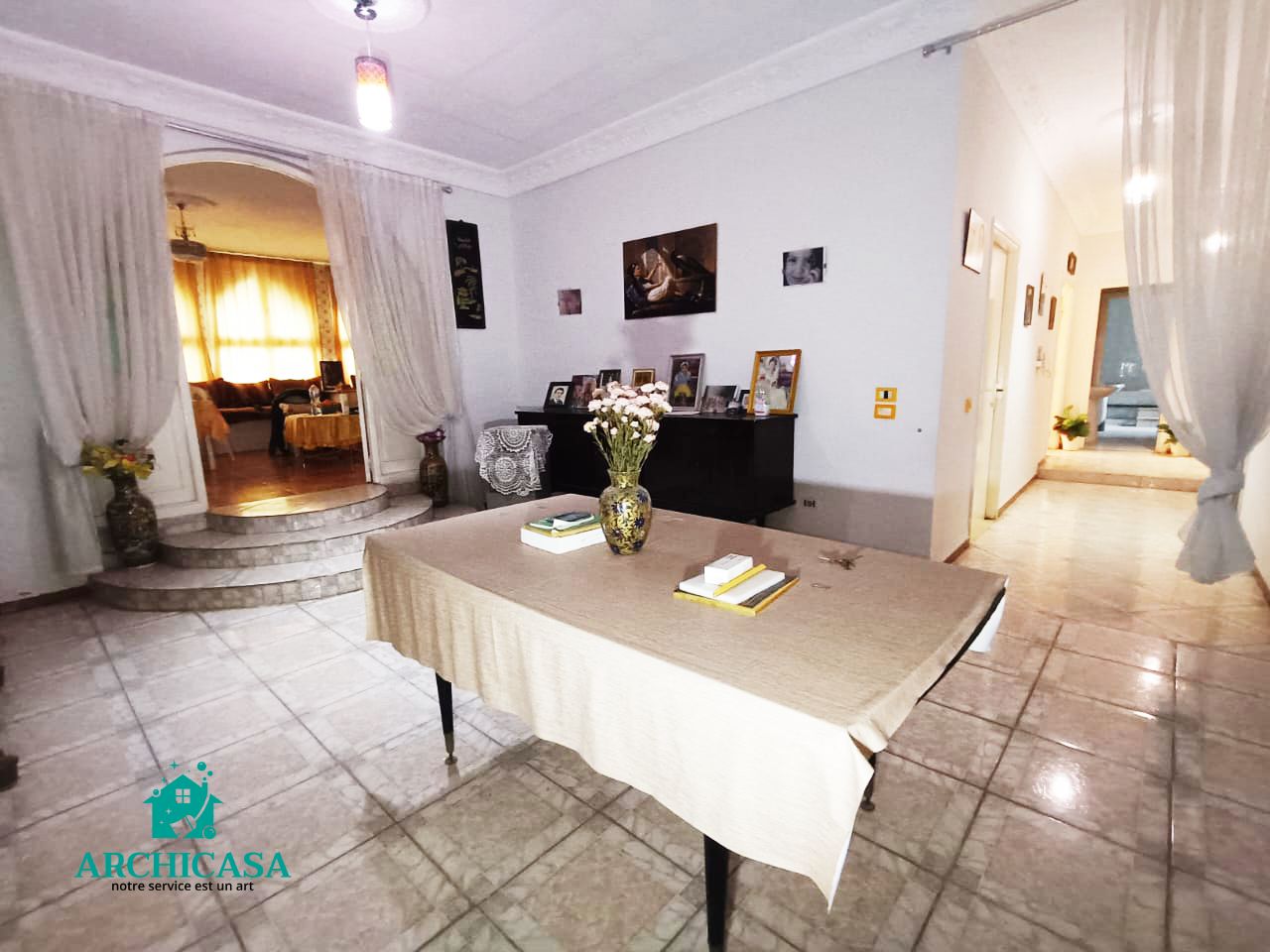 Une villa au premier niveau