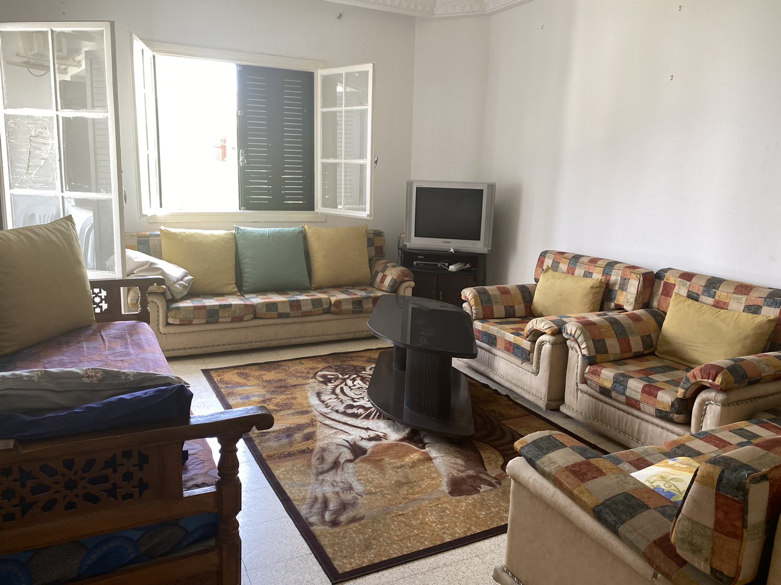 Appartement de 75 m à shoes center sahloul