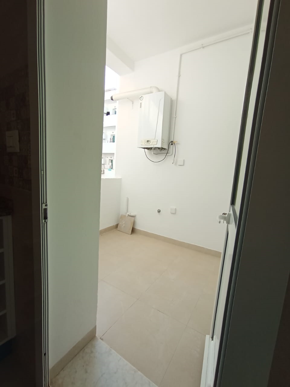Apprtement s plus 1 à cité l wahat