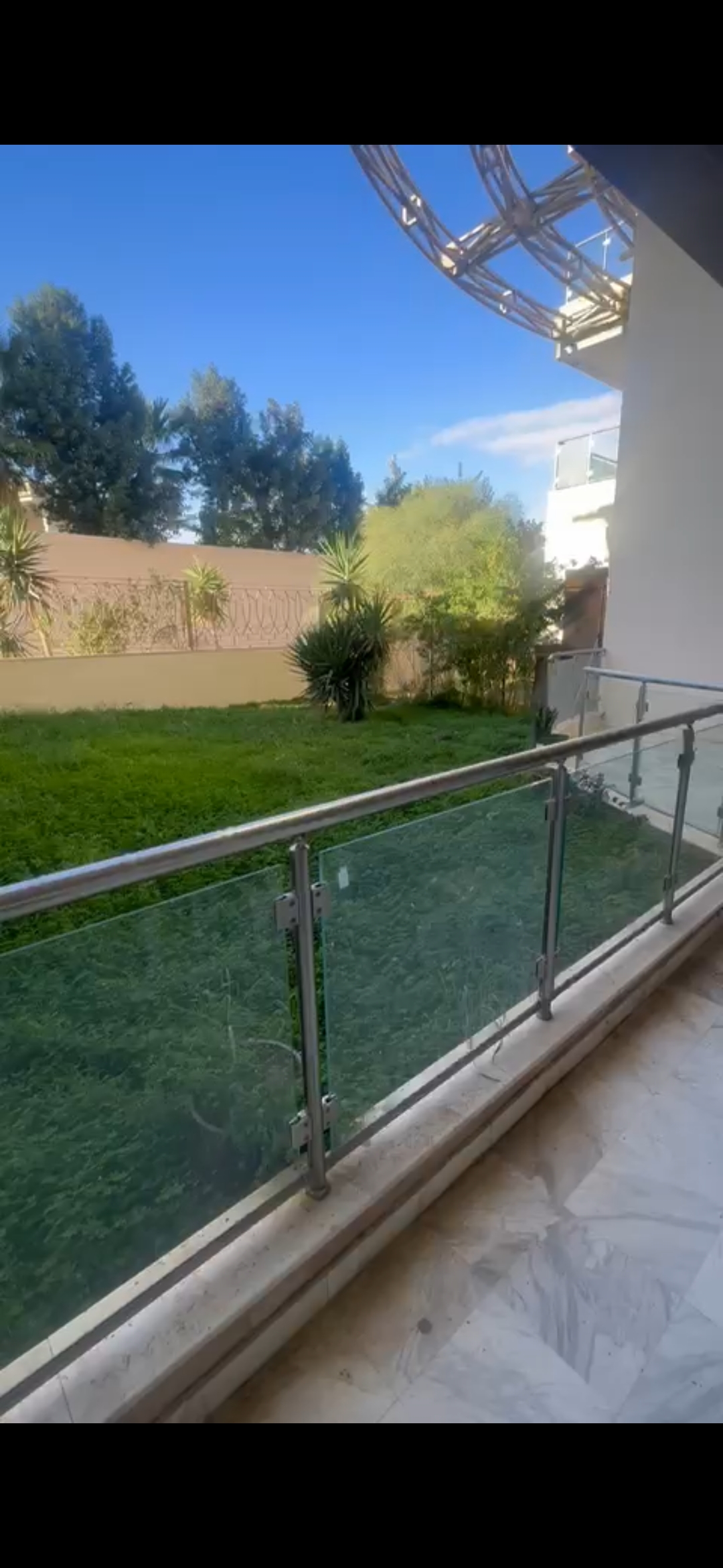 Appartement nasr 2 avec jardin