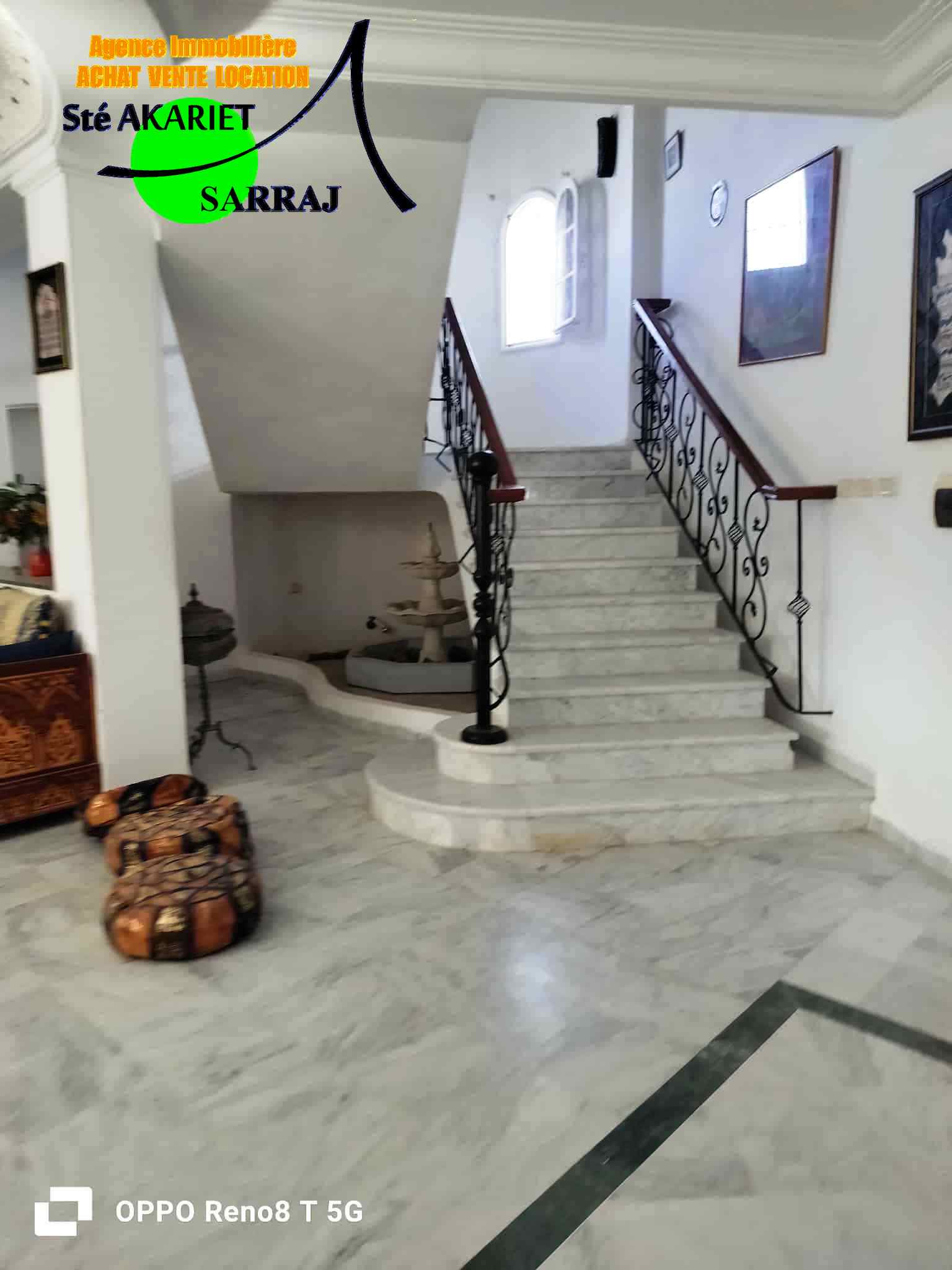Superbe villa fait le coin à khzema est