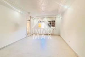 Un appartement s3 au rdc a menzah 9a ref73a