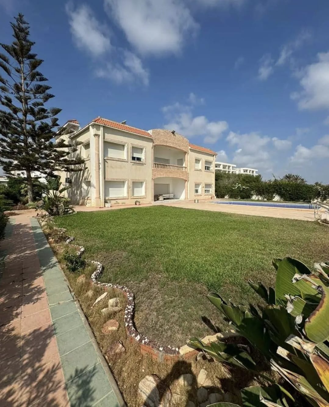 Magnifique villa pied dans l'eau a chatt mariem