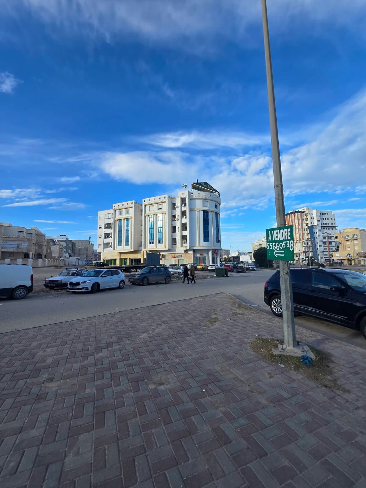 Terrain pour promoteur a rompoint ghazeli 1200m