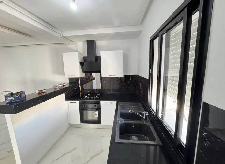 Appartement s1 jamais habité cité wahat