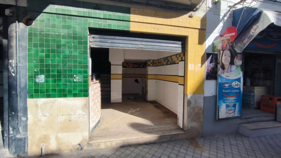 Local commercial murs tunis au passage