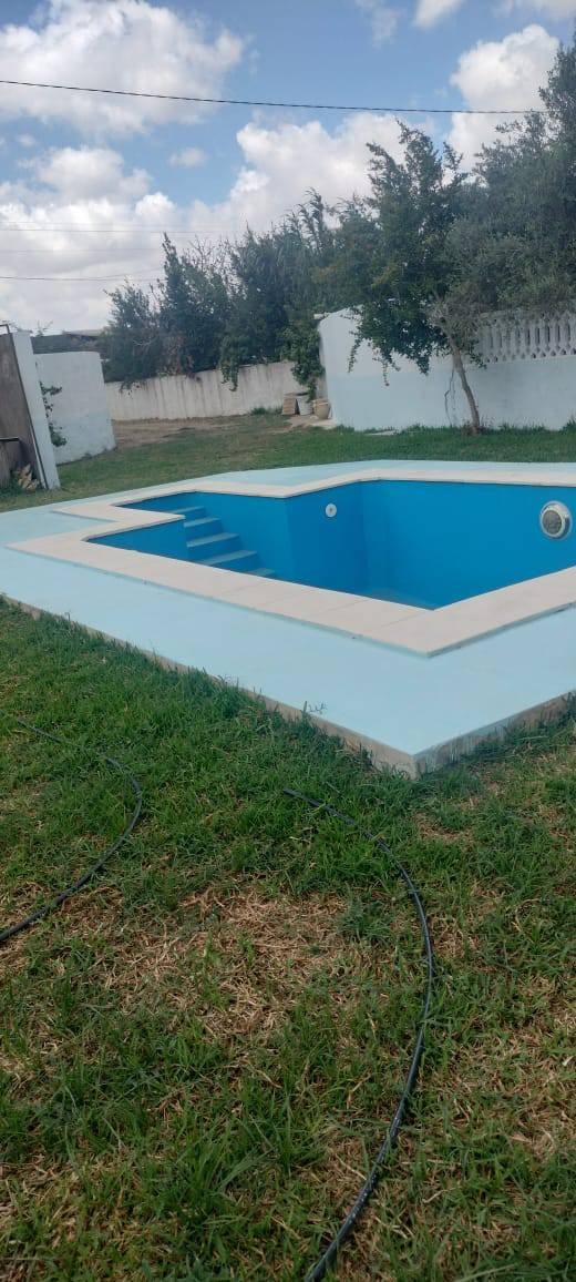 Maison indépendante avec piscine