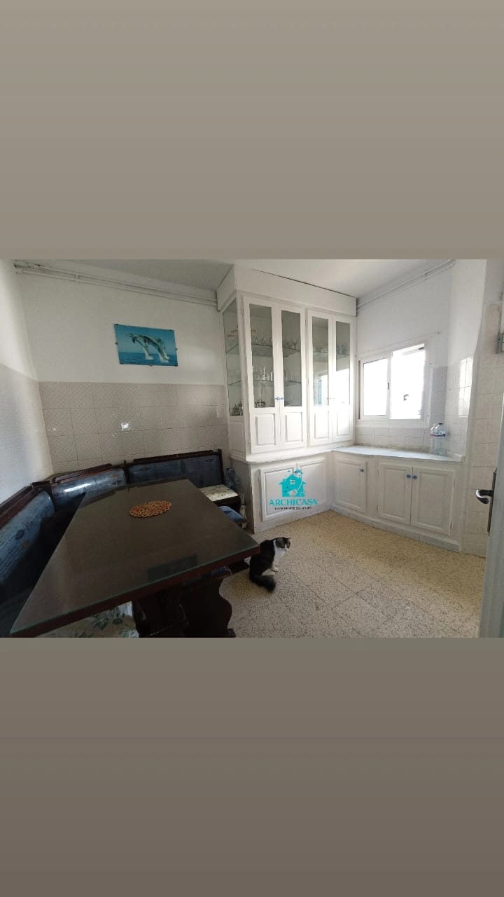 Appartement de standing correcte