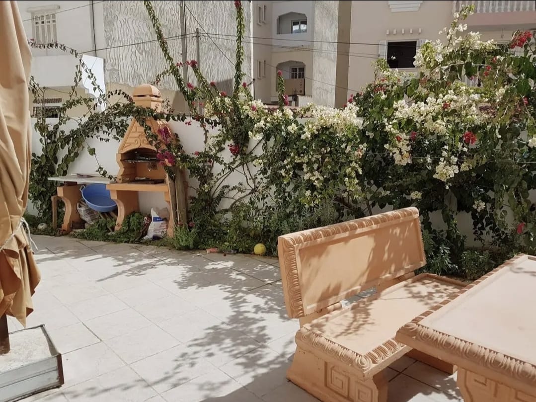 Appartement s2 rez de chaussée a chott meriem