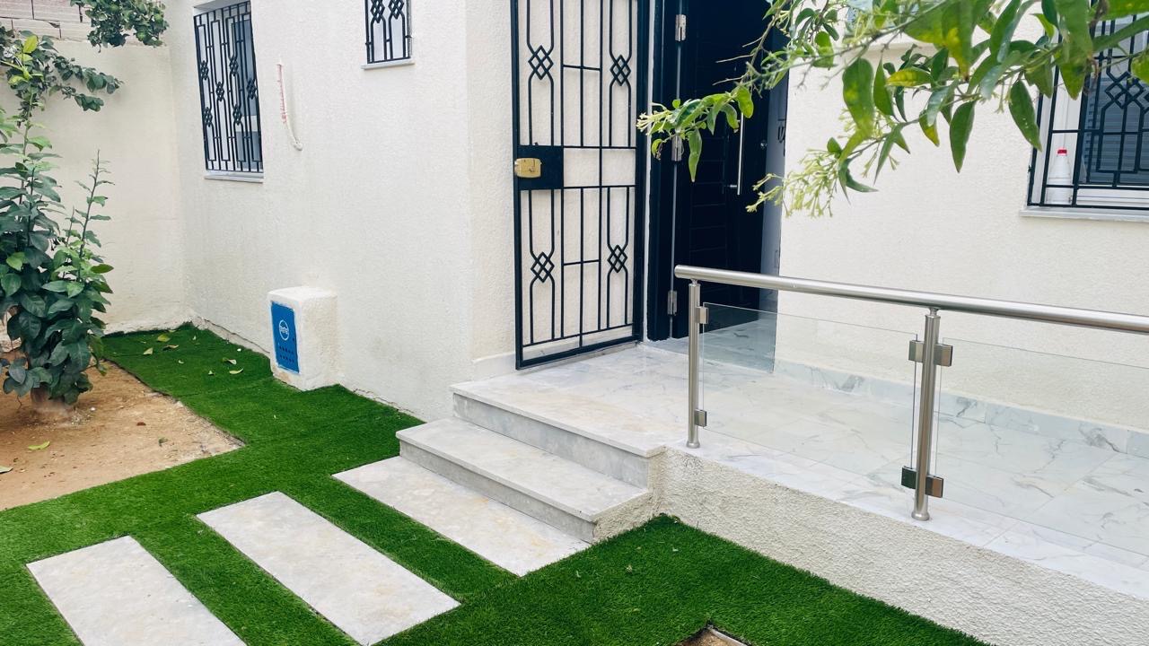 Jolie maison retapée a neuf la manouba jedaida