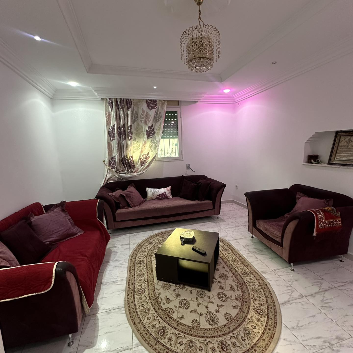 Villa composée de deux étages totalement séparés