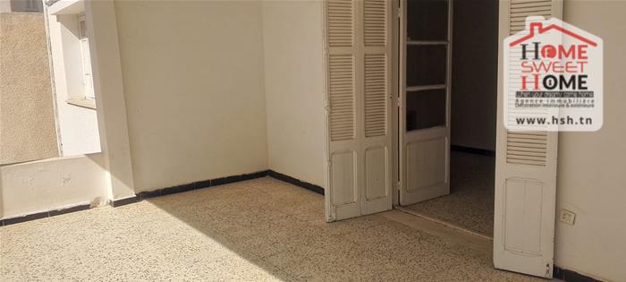 Etage de villa s3 siyak à kheireddine