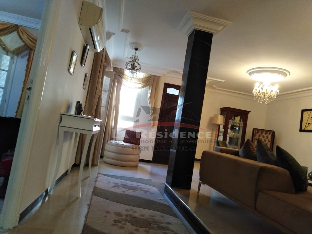 Etage d'une maison à ain mariem bizerte