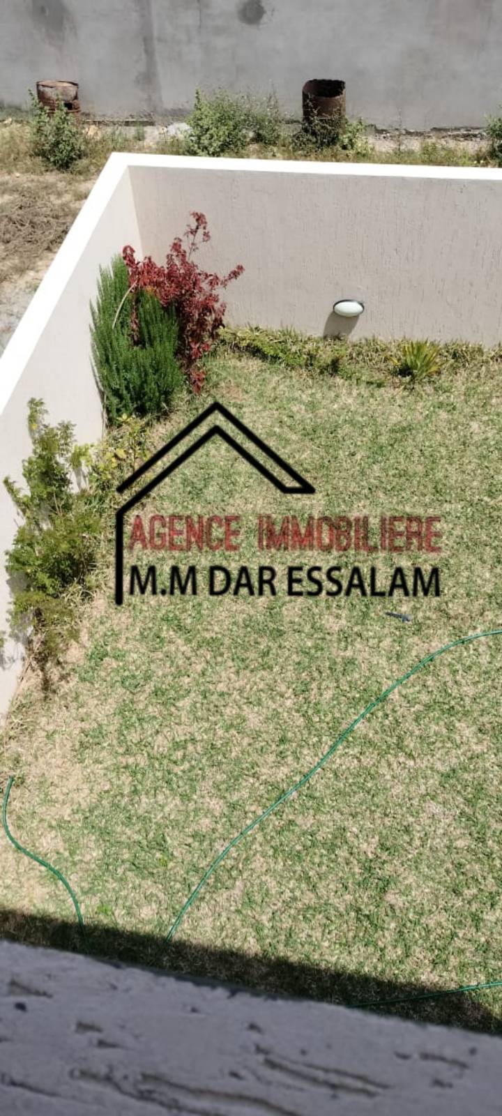 Maison avec un jardin et indépendante