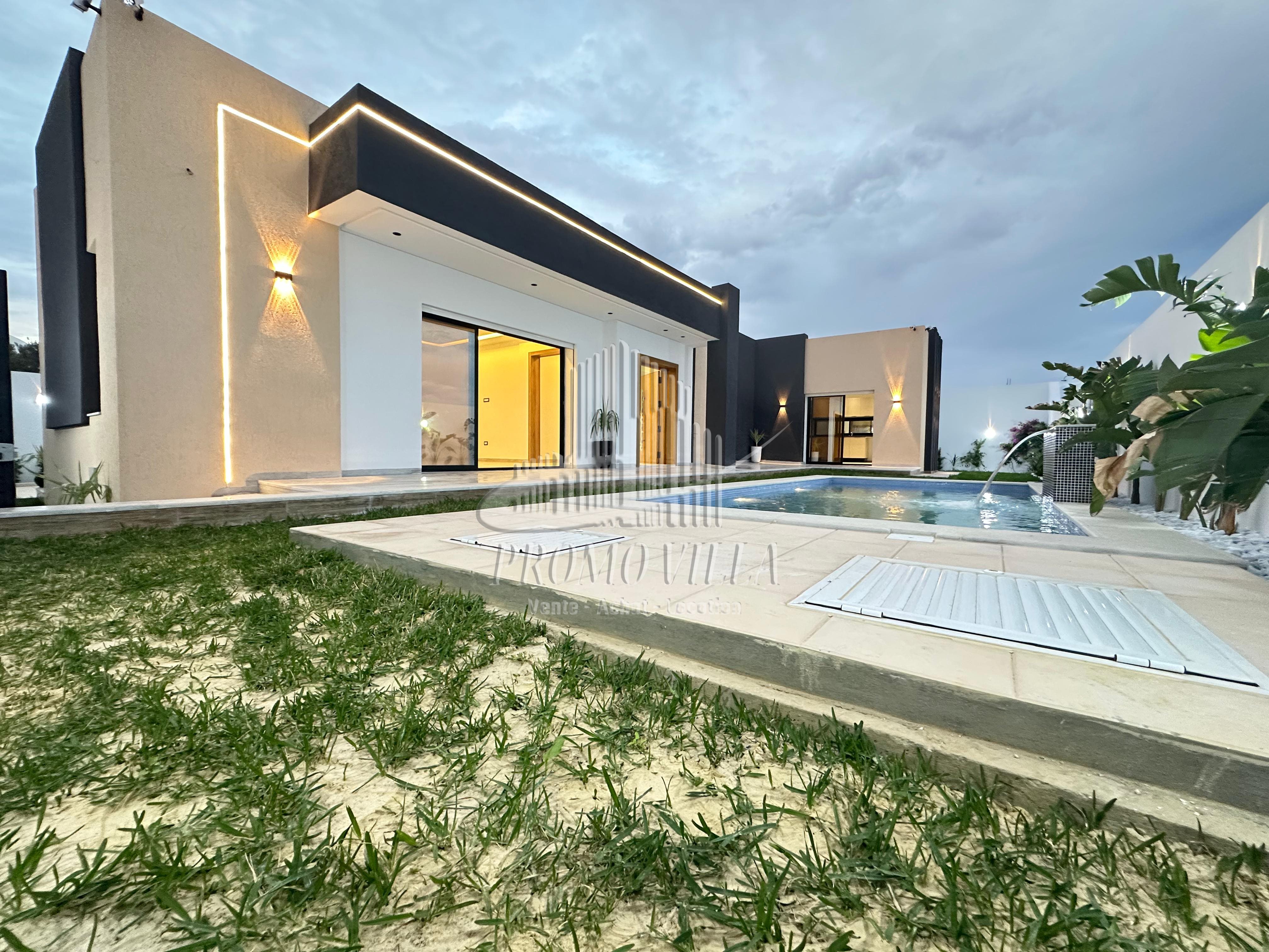 Villa plein pieds avec piscine