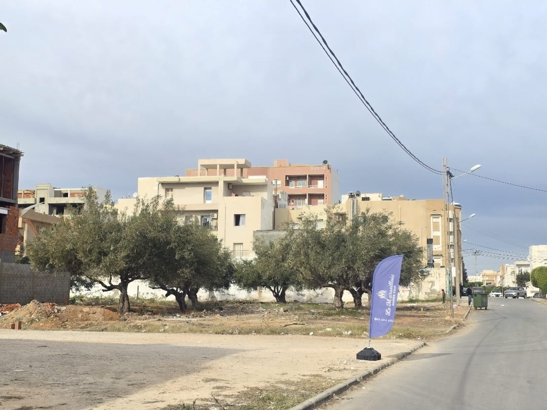Terrain de 393 m2 lot de coin
