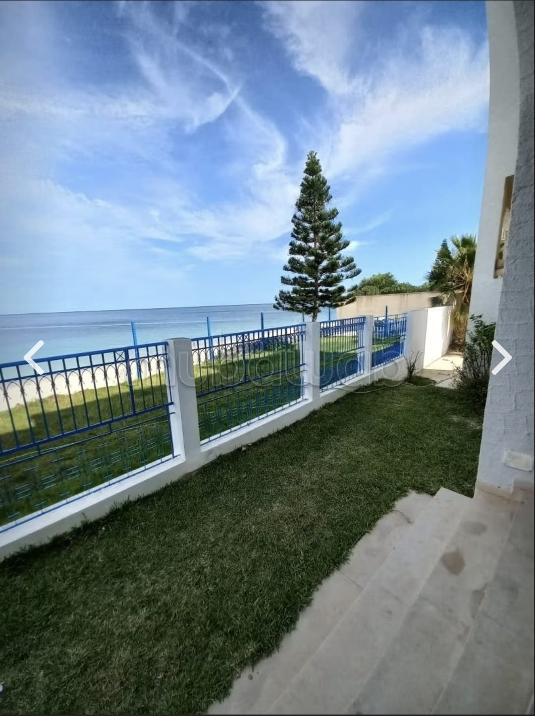 Villa r2 pieds dans l'eau a chatt mariem sousse