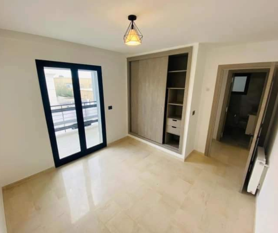 Appartement s2 a la soukra