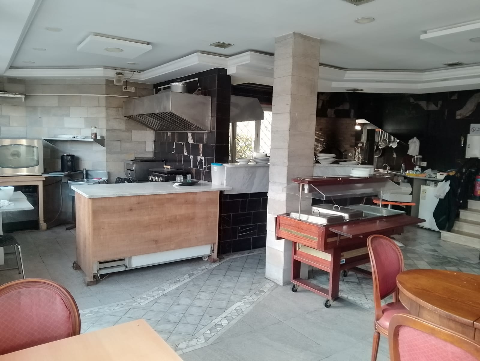 Borj cedria vnt mur fond cafe restaurant