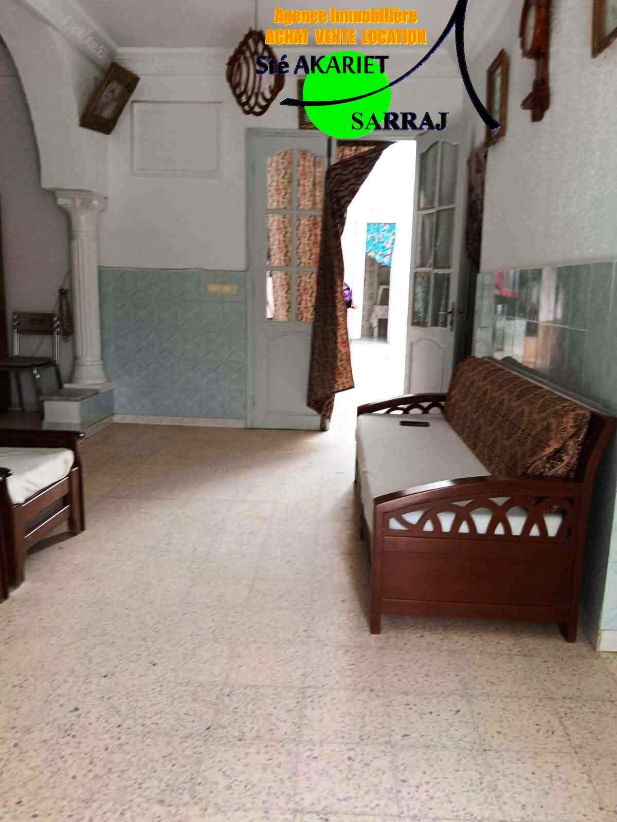 Maison r1 à khzema ouest prés de mosquée msadek