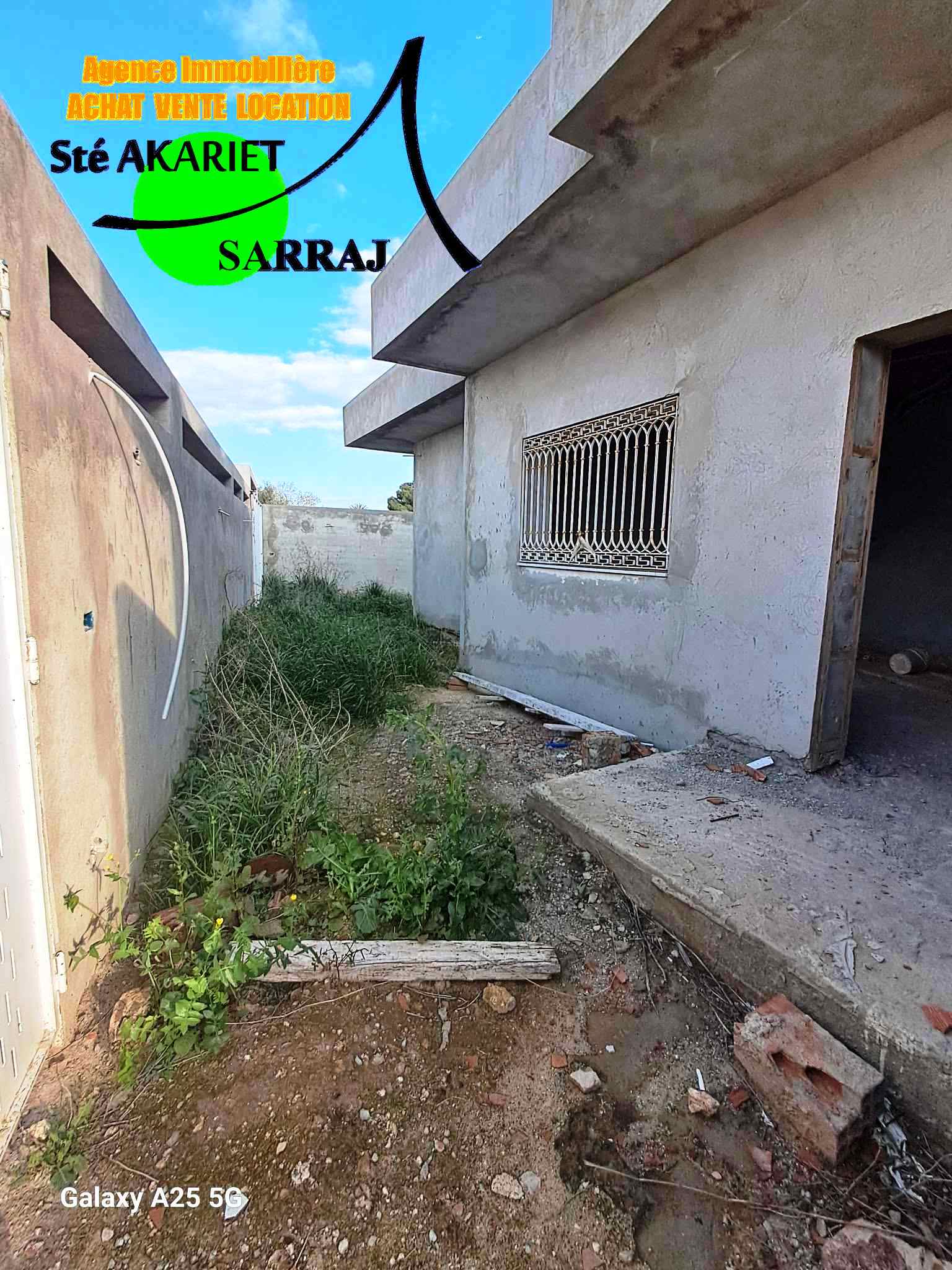 Villa manque de finition à chott romaine akouda