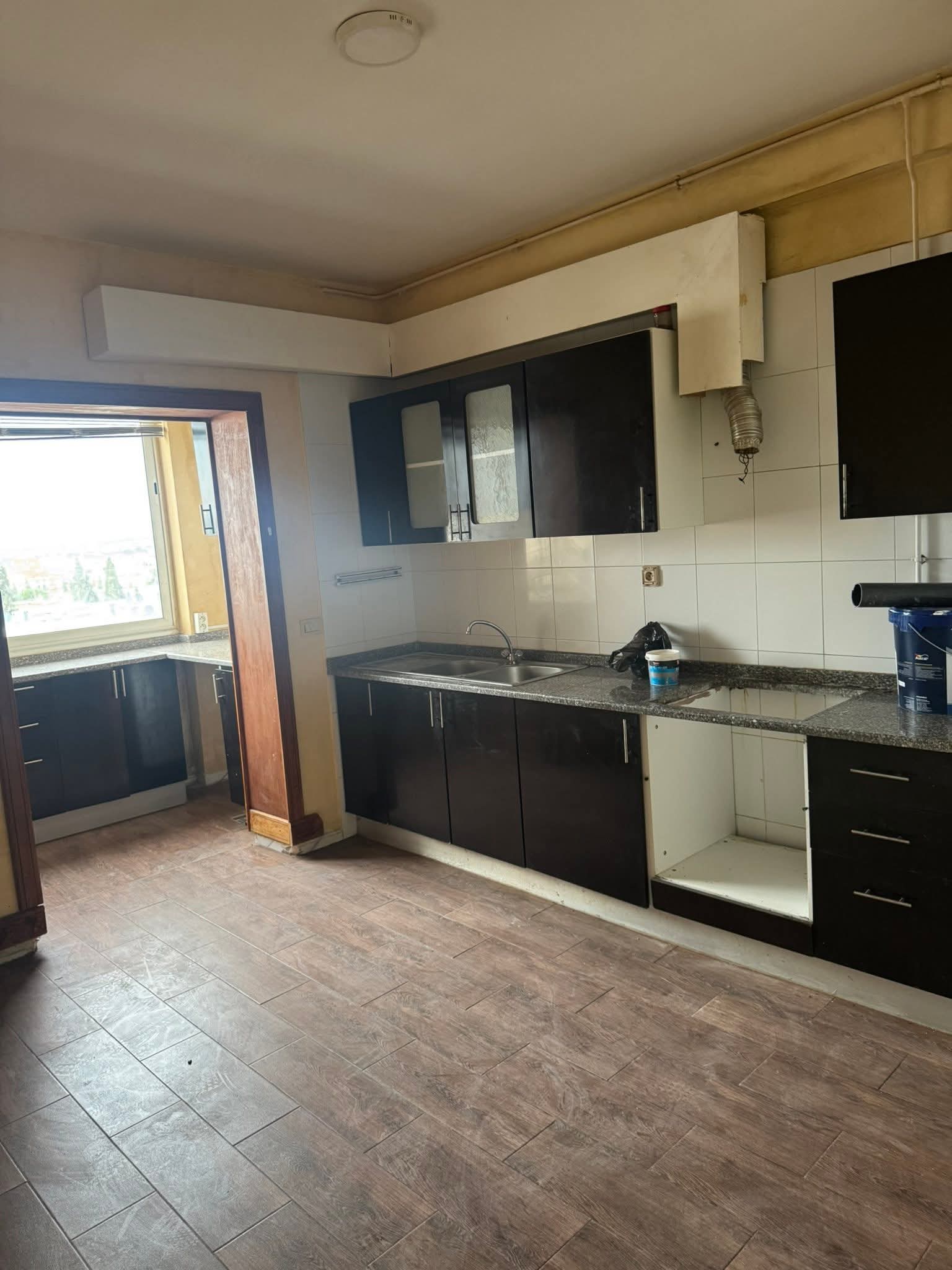 Appartement mourouj 6 sur la route principale