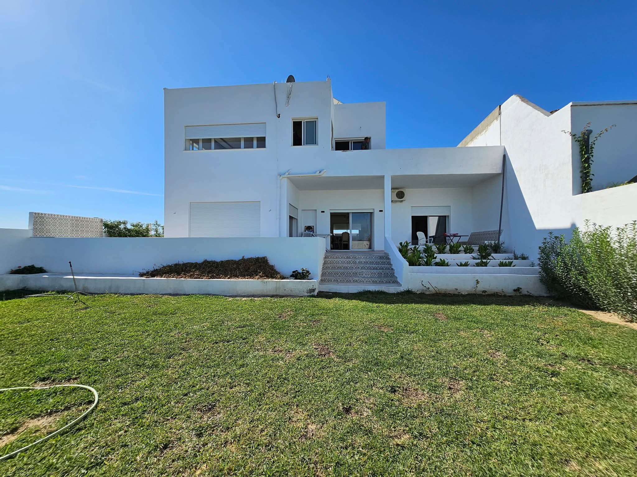 Villa borj younes kallat andalous
