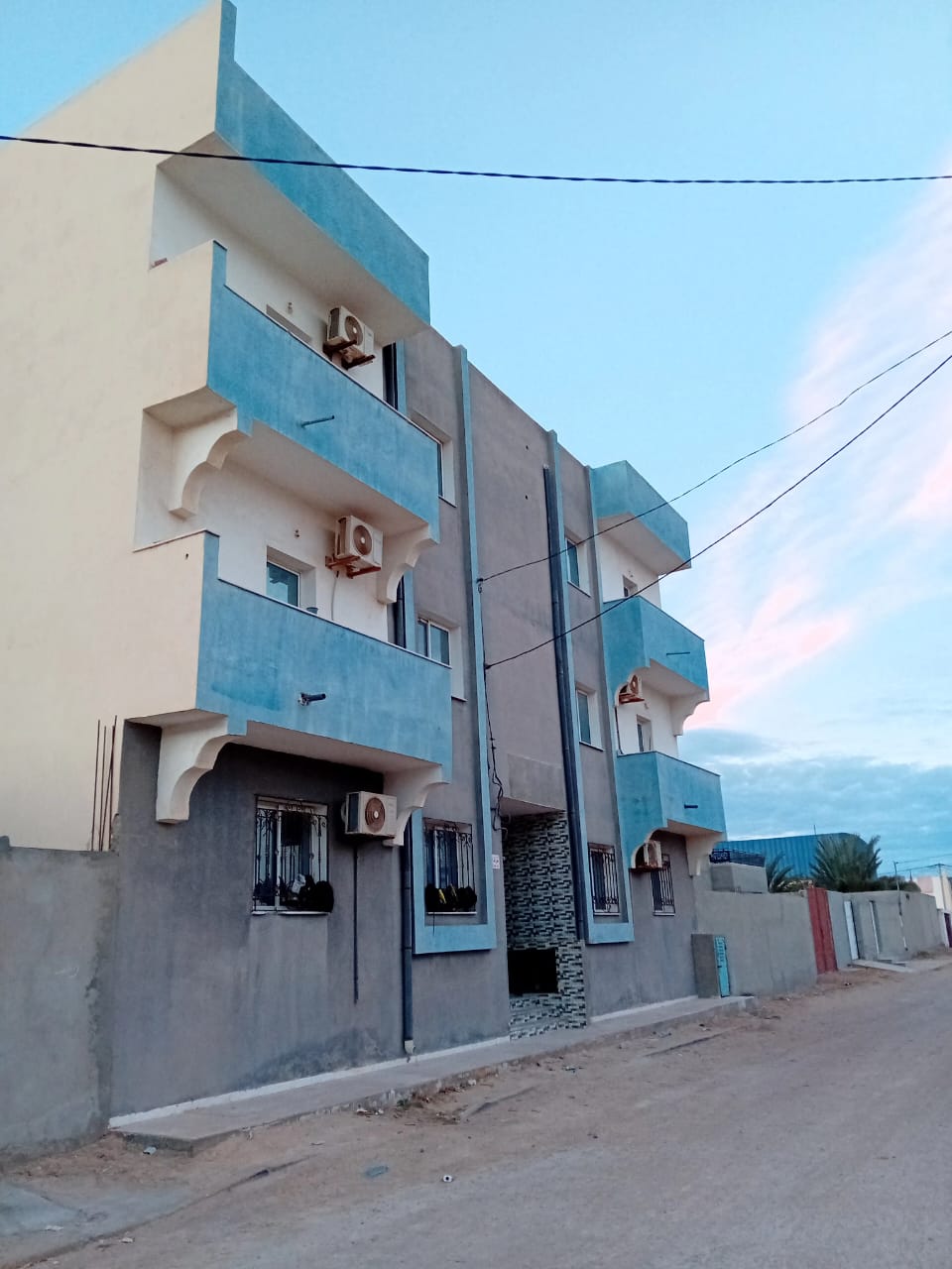 Immeuble de 6 appartements à ghanouche