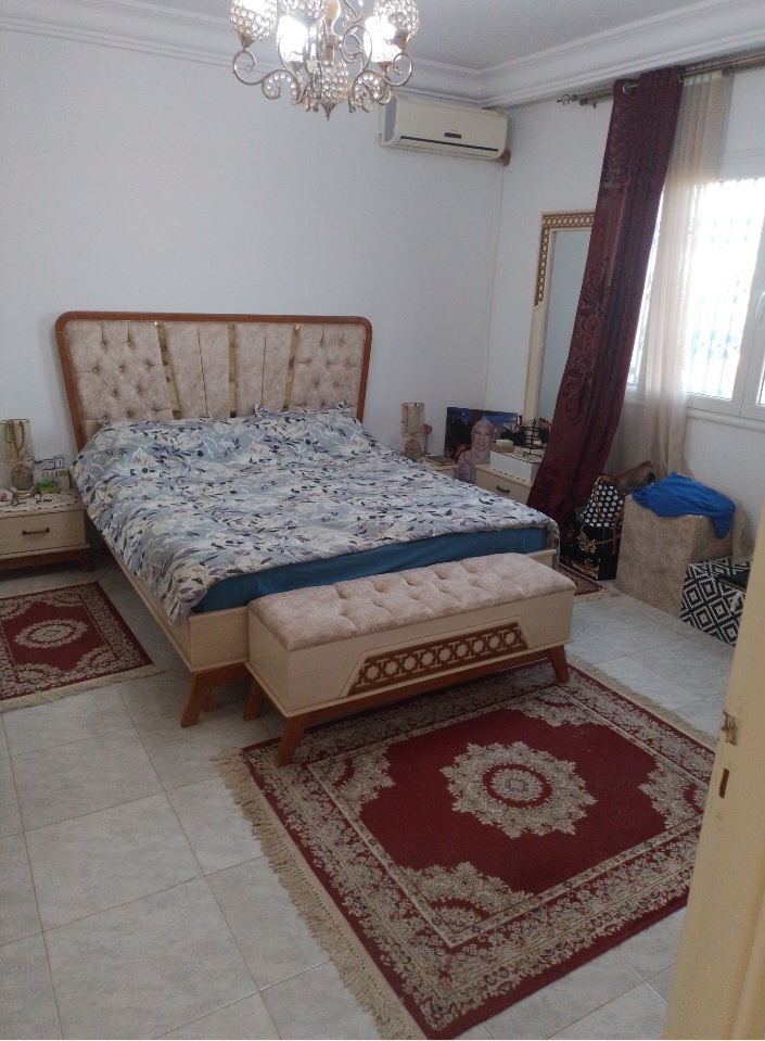 Maison indépendante plus parking hammamet