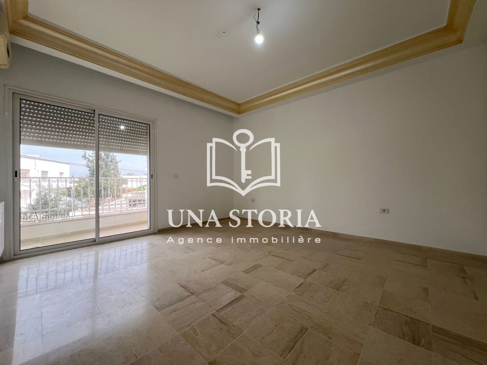 Duplex en s plus 4 à chotrana 2