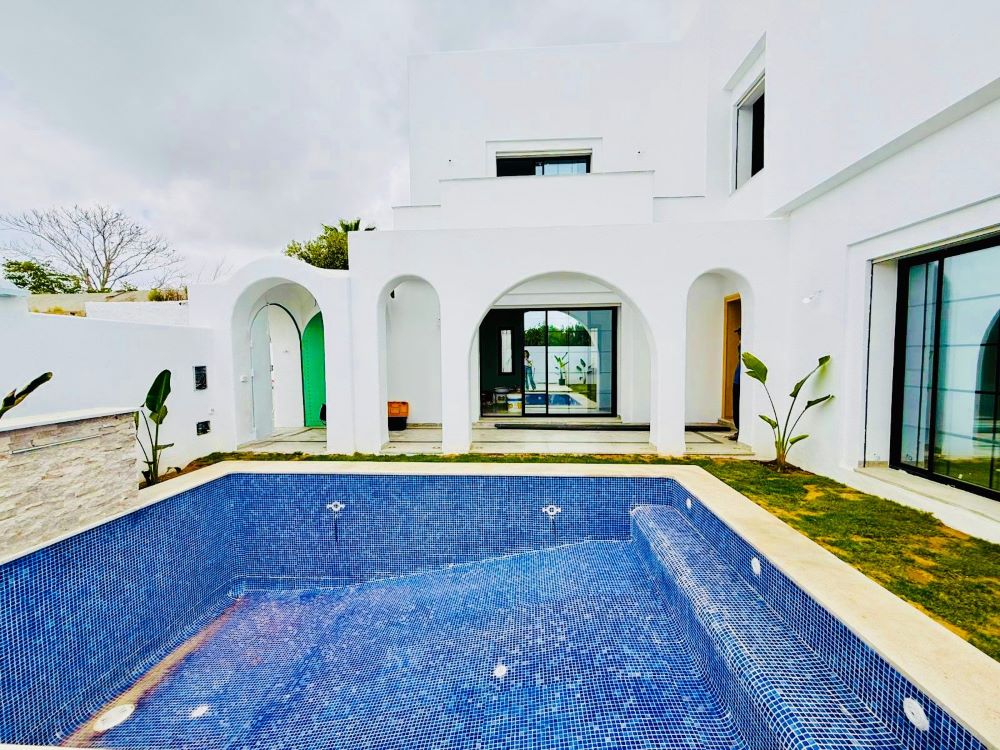 V639 villa santorini