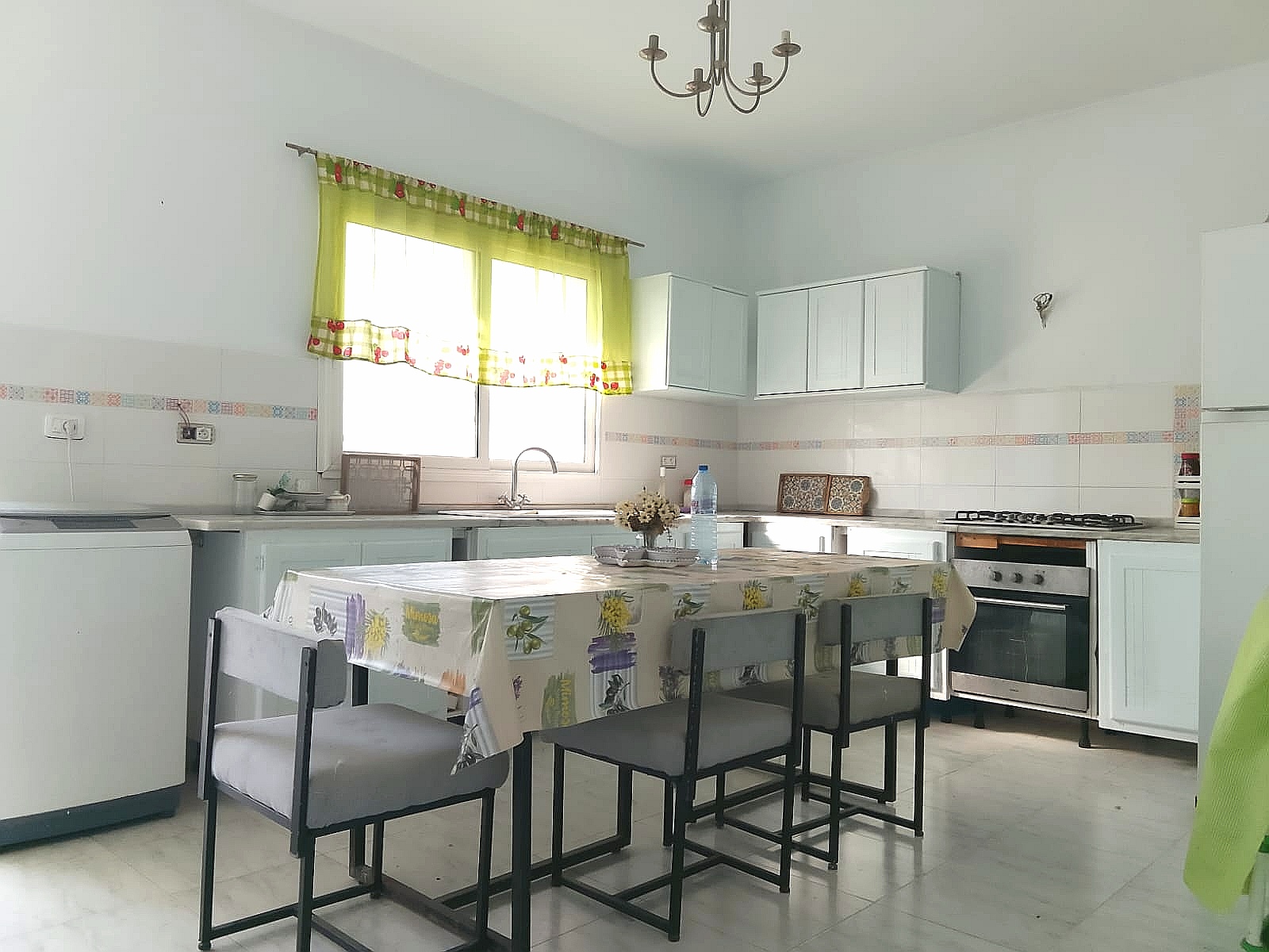 Villa 2ème maison et 2 locaux