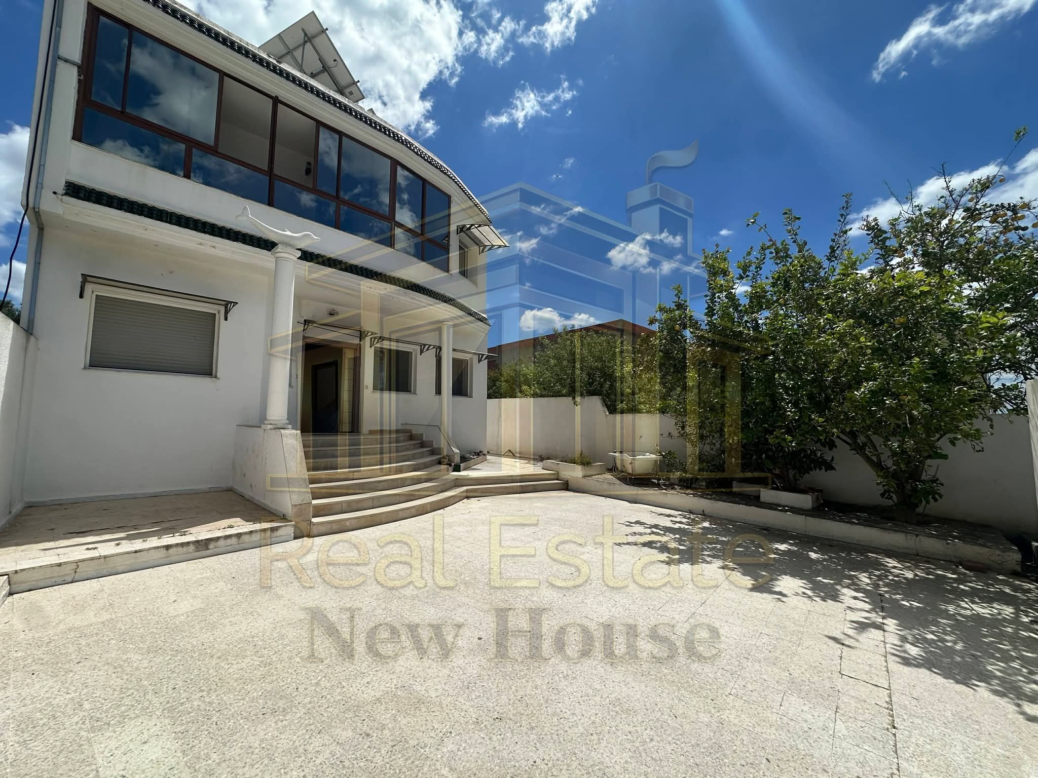 Une villa haut standing mv 095