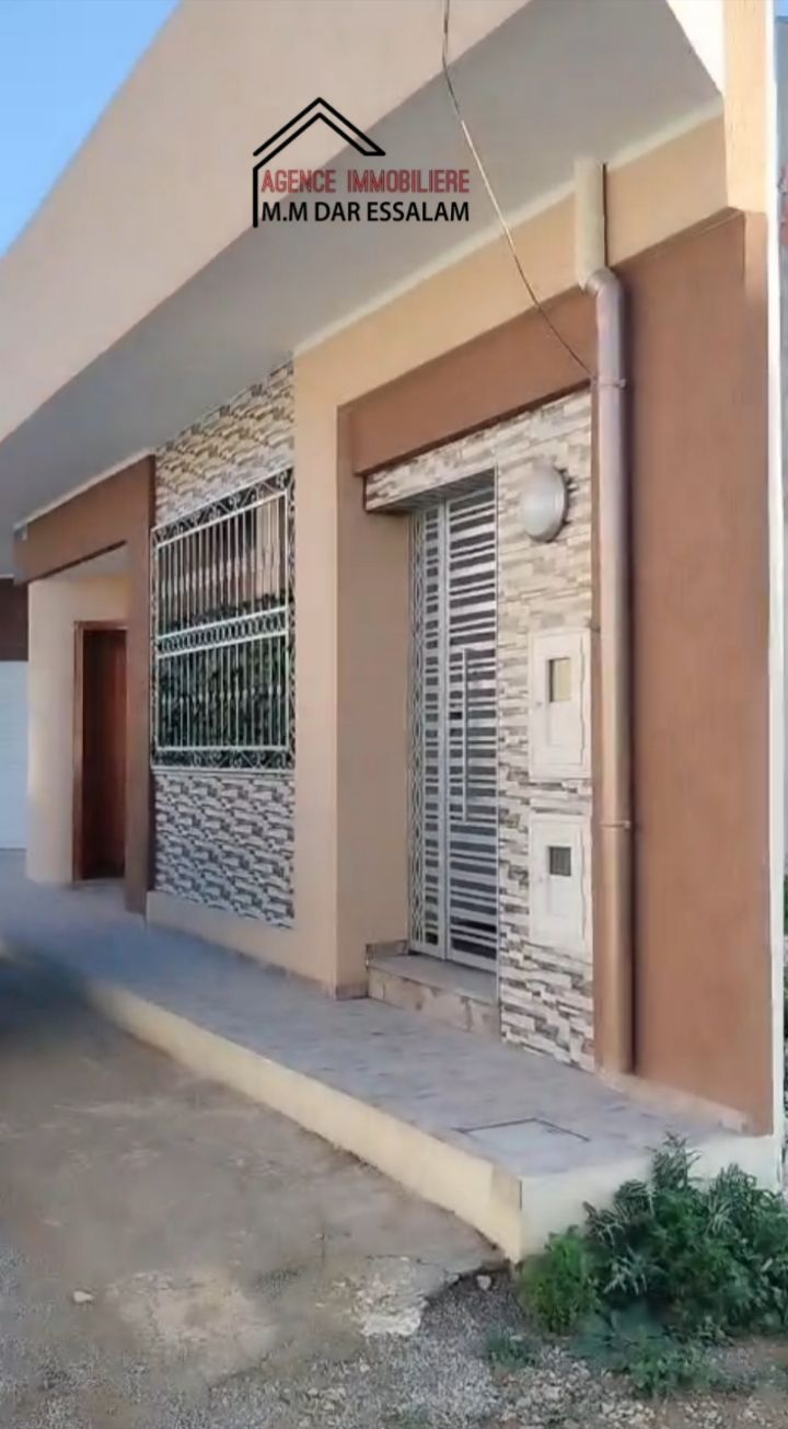 Maison indépendante s2 avec un garage