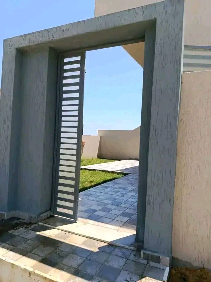 Maison moderne s2 près de la mer