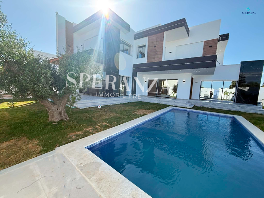Villa el gamar