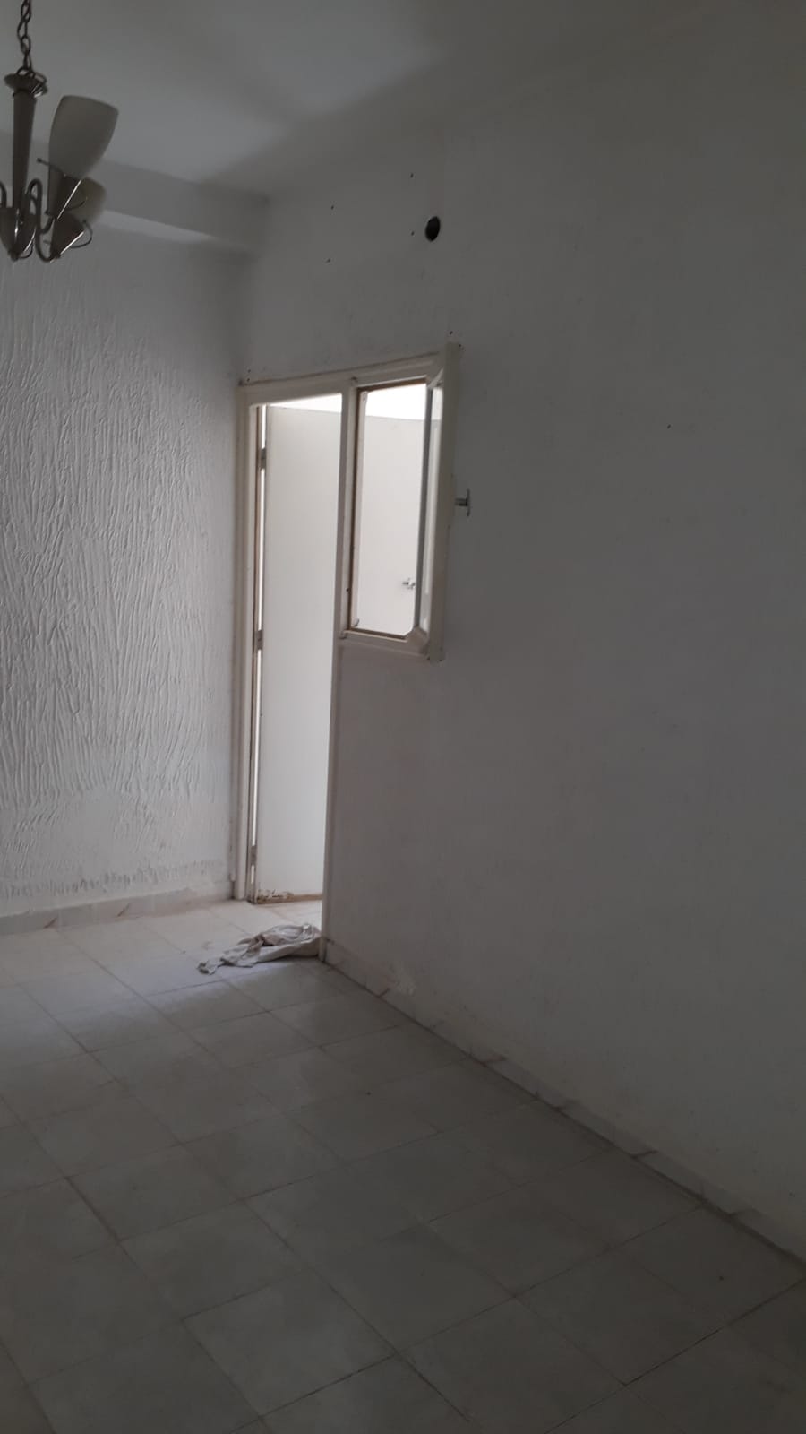 App grand salon et une chambre a ksar saïd deux