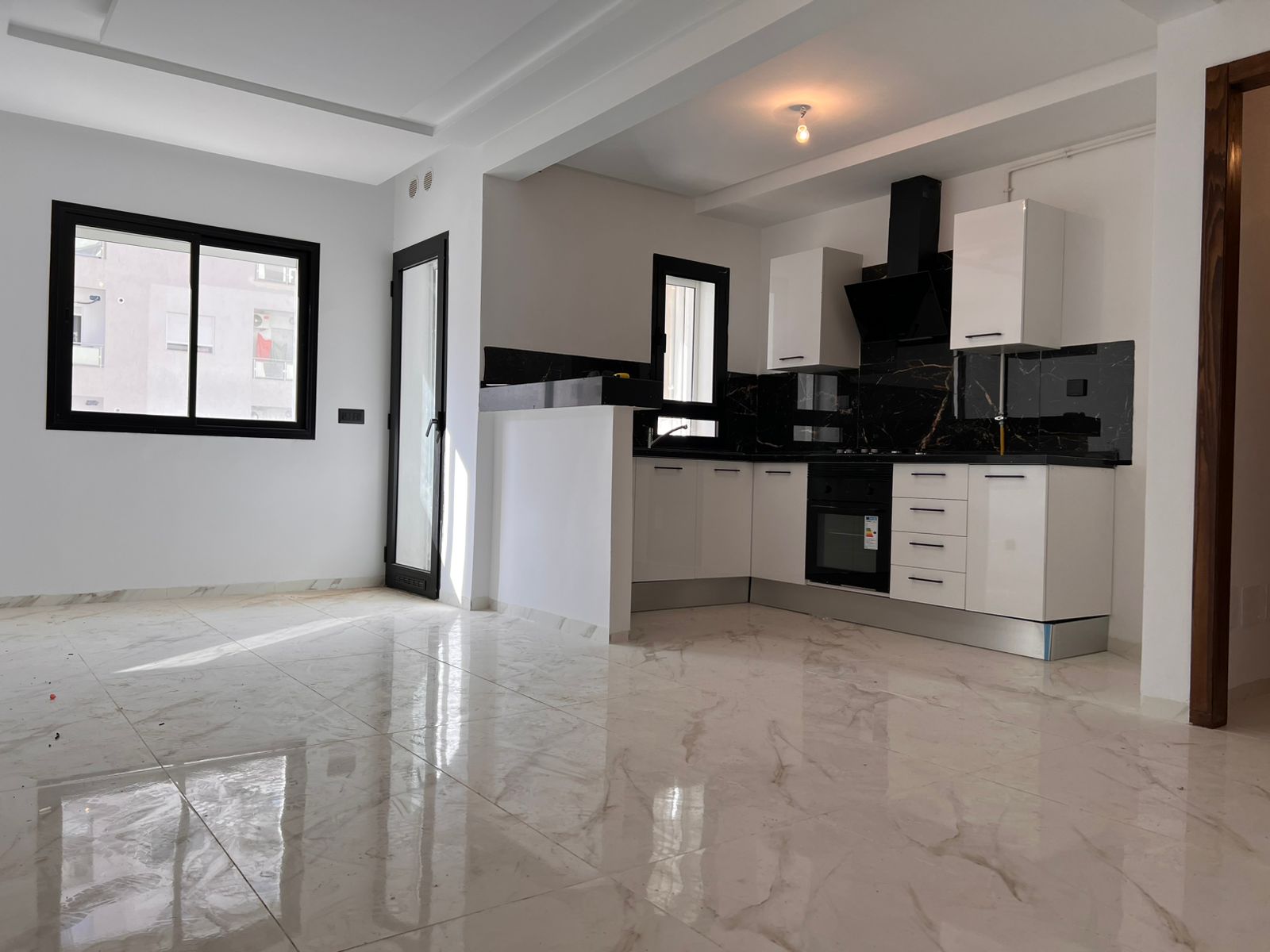 Appartement s plus 2 à ain zaghouan