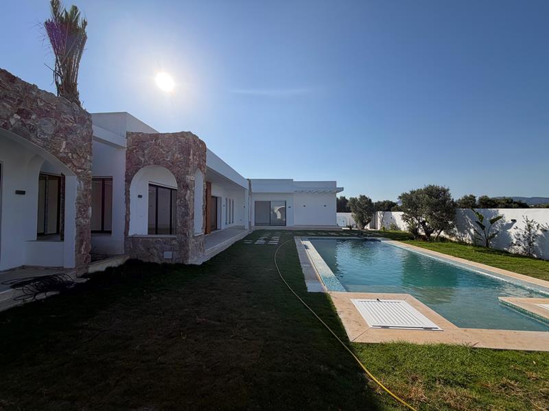 Villa layan réf v3045