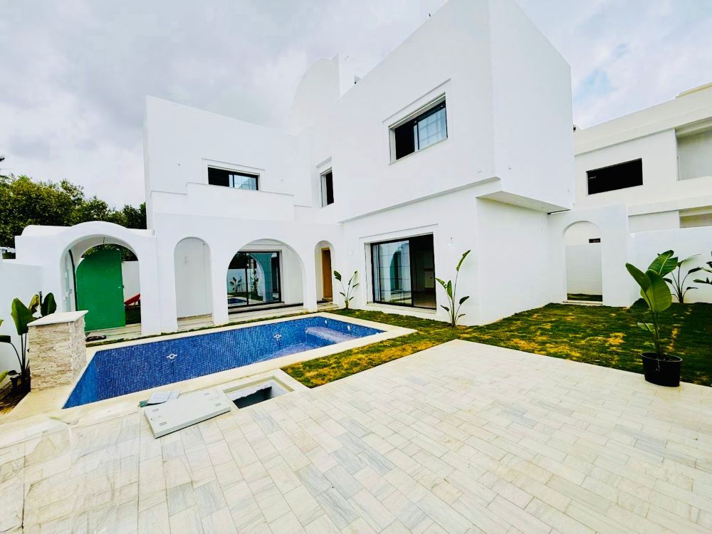 V639 villa santorini m