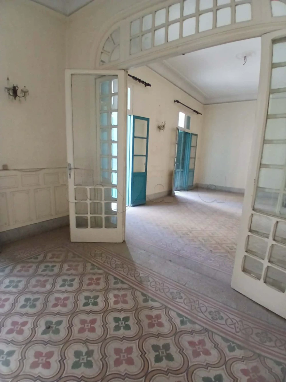 Grand appartement rue de marseille