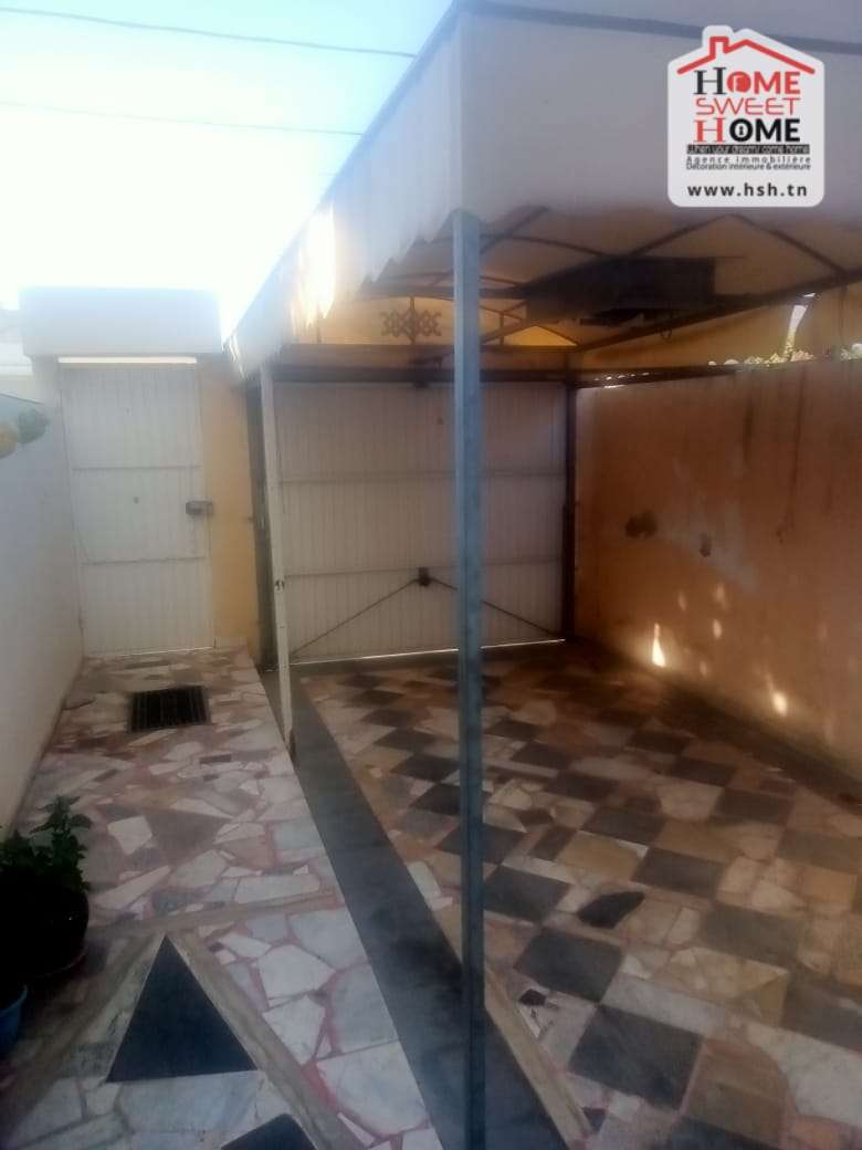 Etage de villa amigos à ben arous
