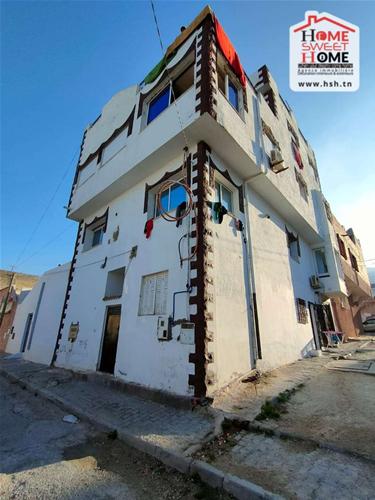Immeuble nalani à hammam lif