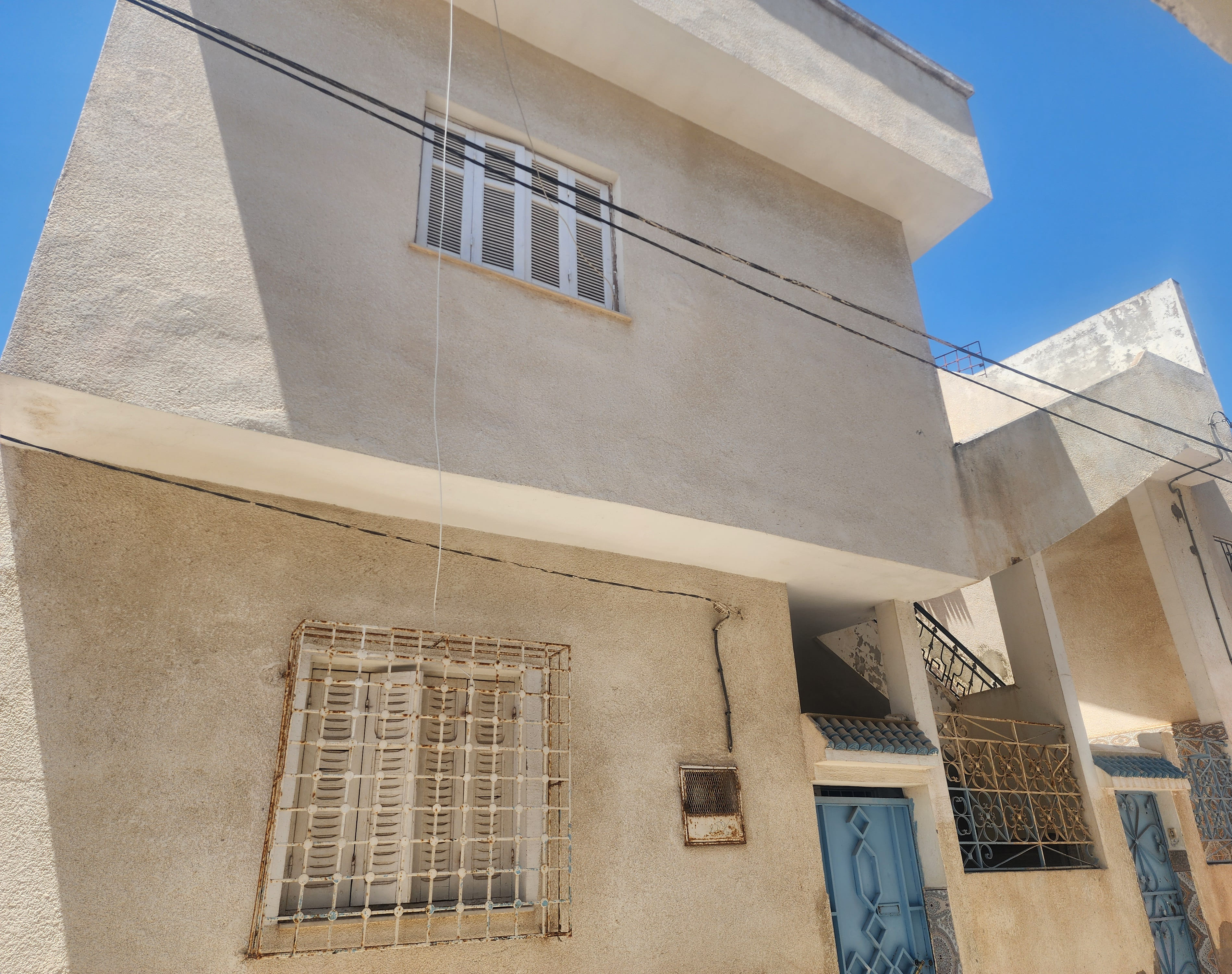 Deux maisons indépendantes a sidi hsine