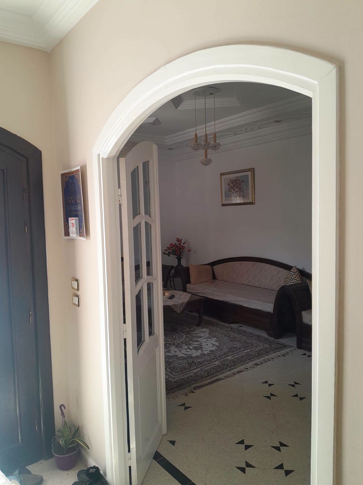 Belle villa sur deux niveau a cité el fola