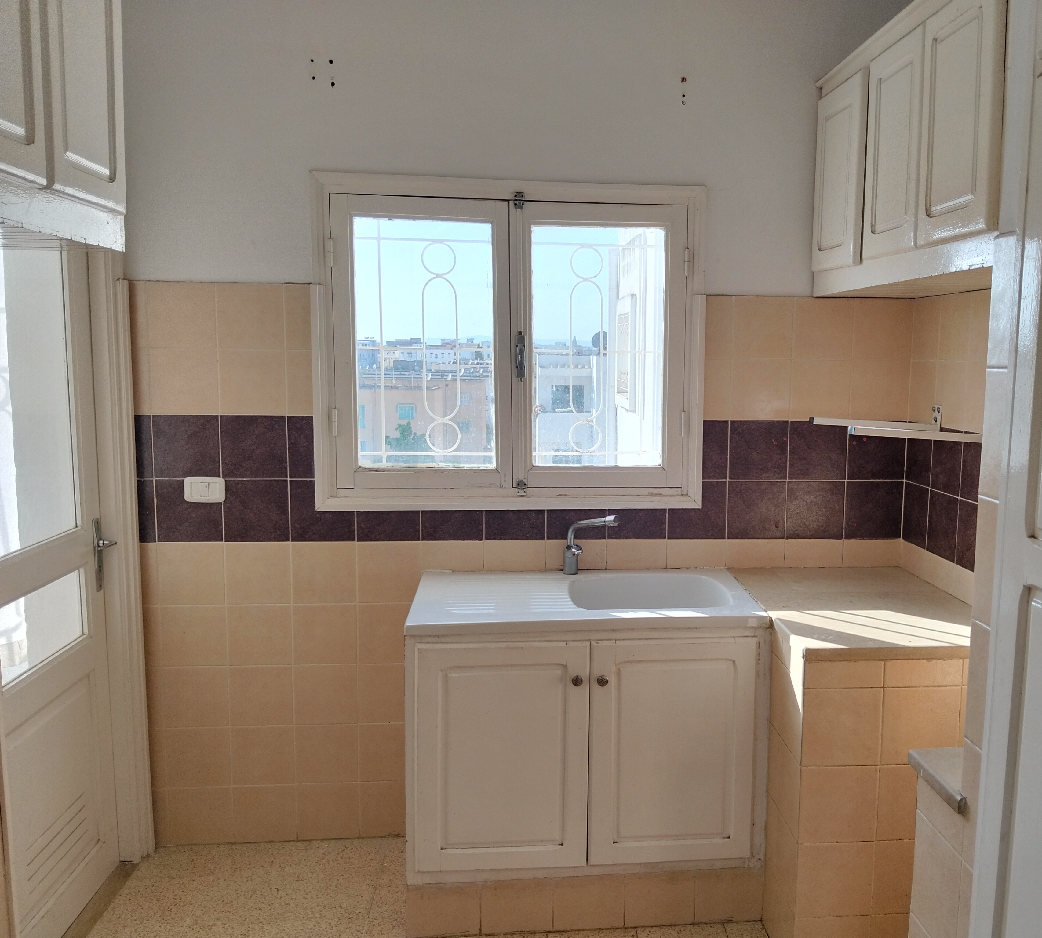 Bel appartement s plus 2 à el mourouj 5