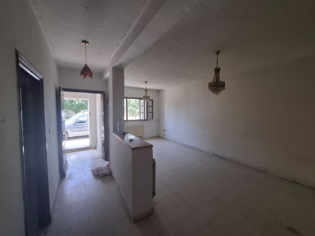 Duplex s6 sur 3 niveaux mourouj 5