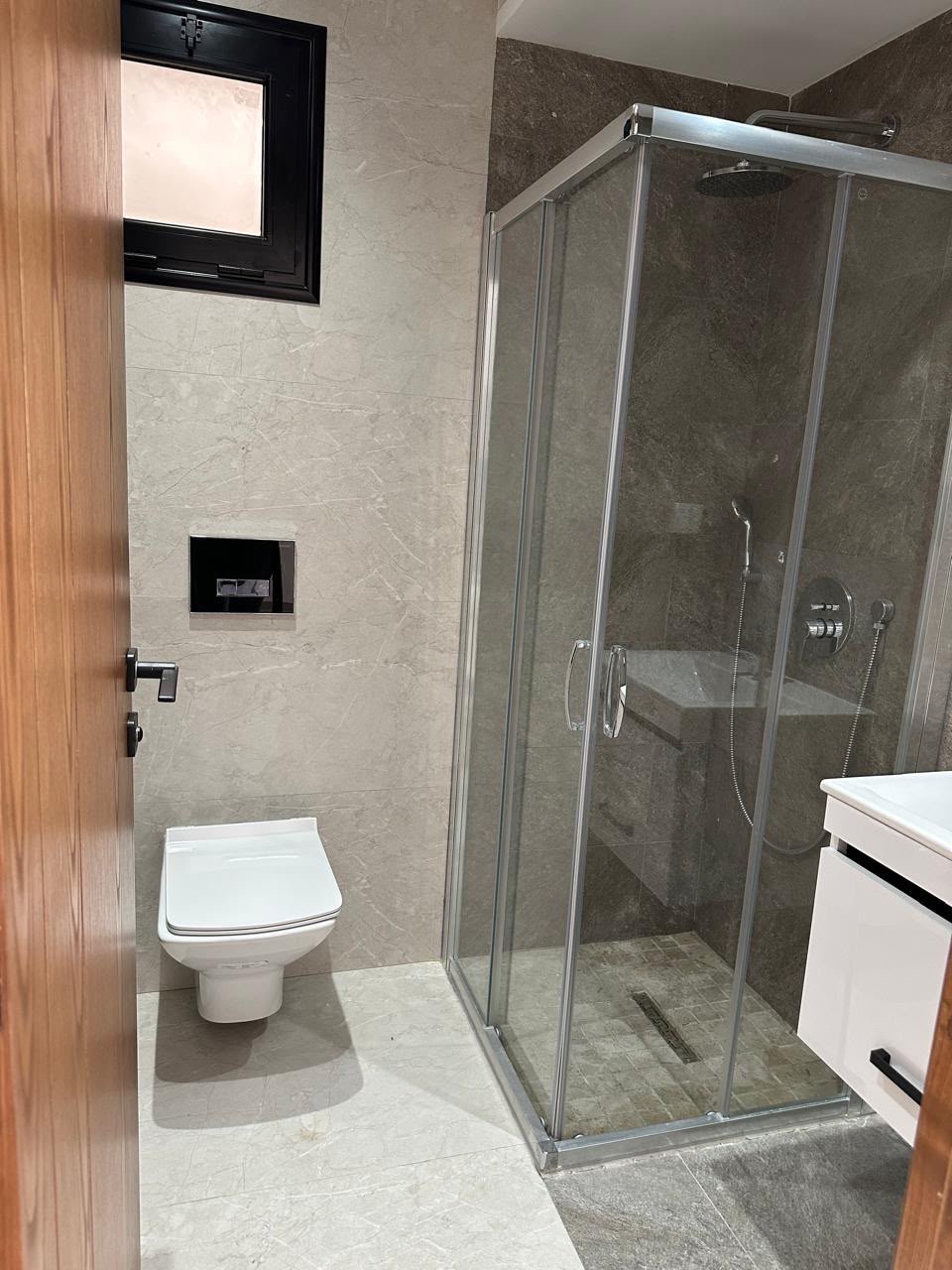Appartement s3 la soukra chotrana 1 prop dir
