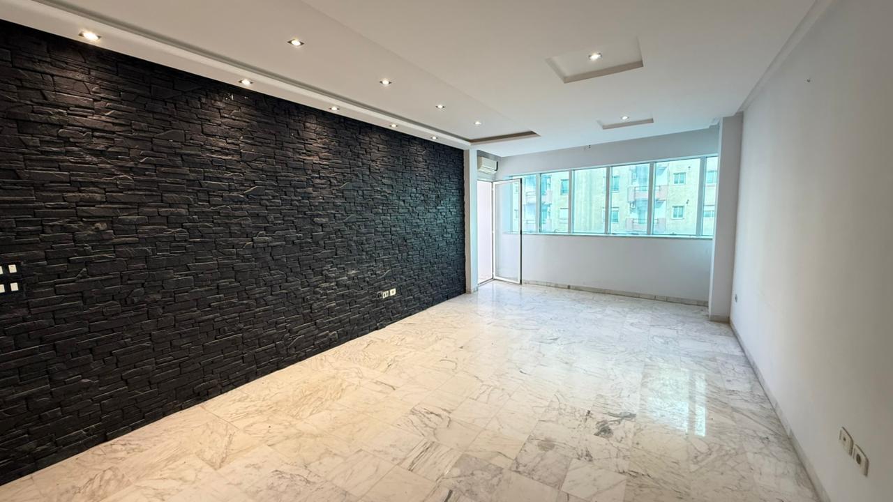 Appartement s3 de 157 m a cite ennasr